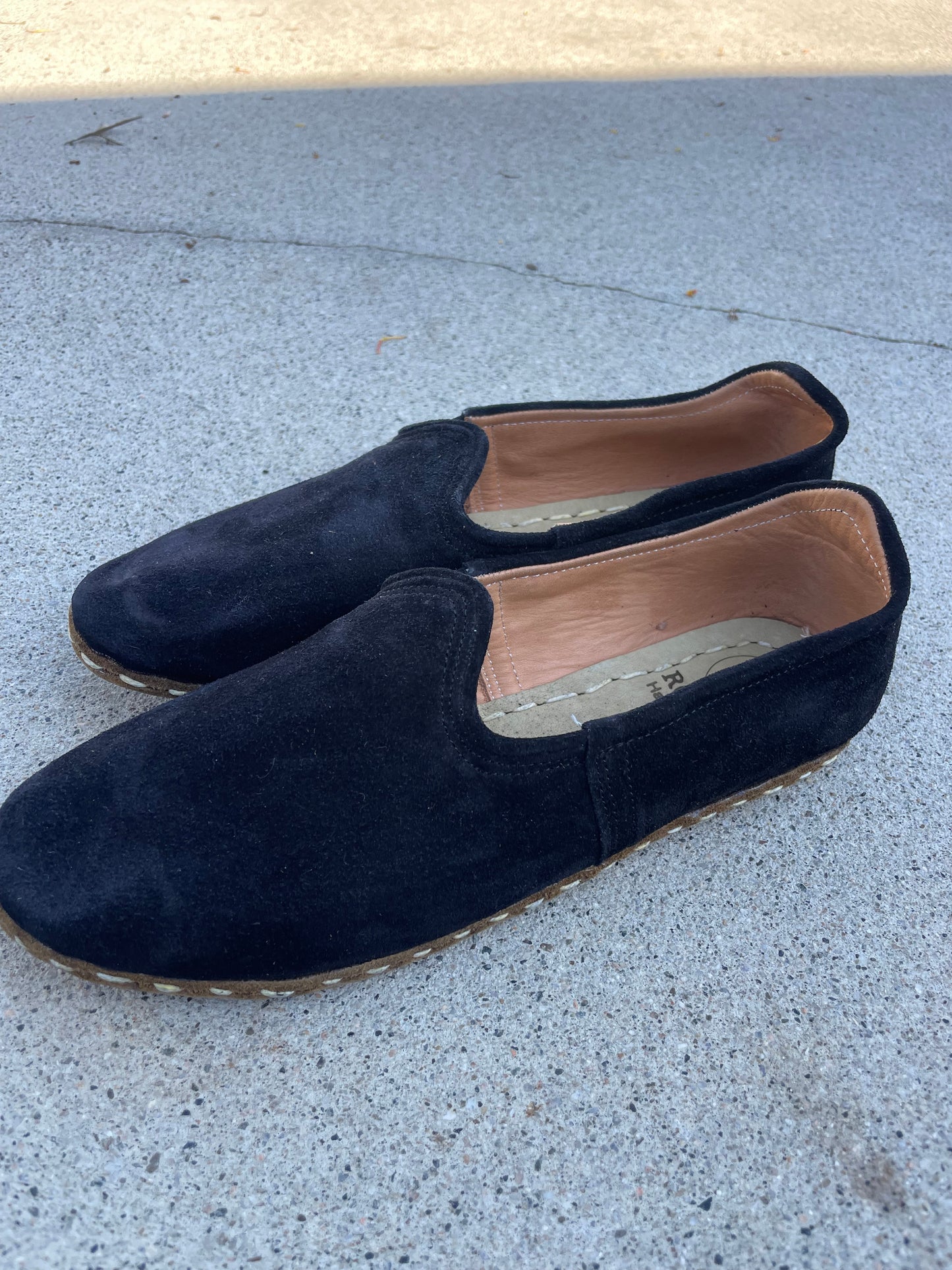 Suede Grounding Shoes/Charcoal