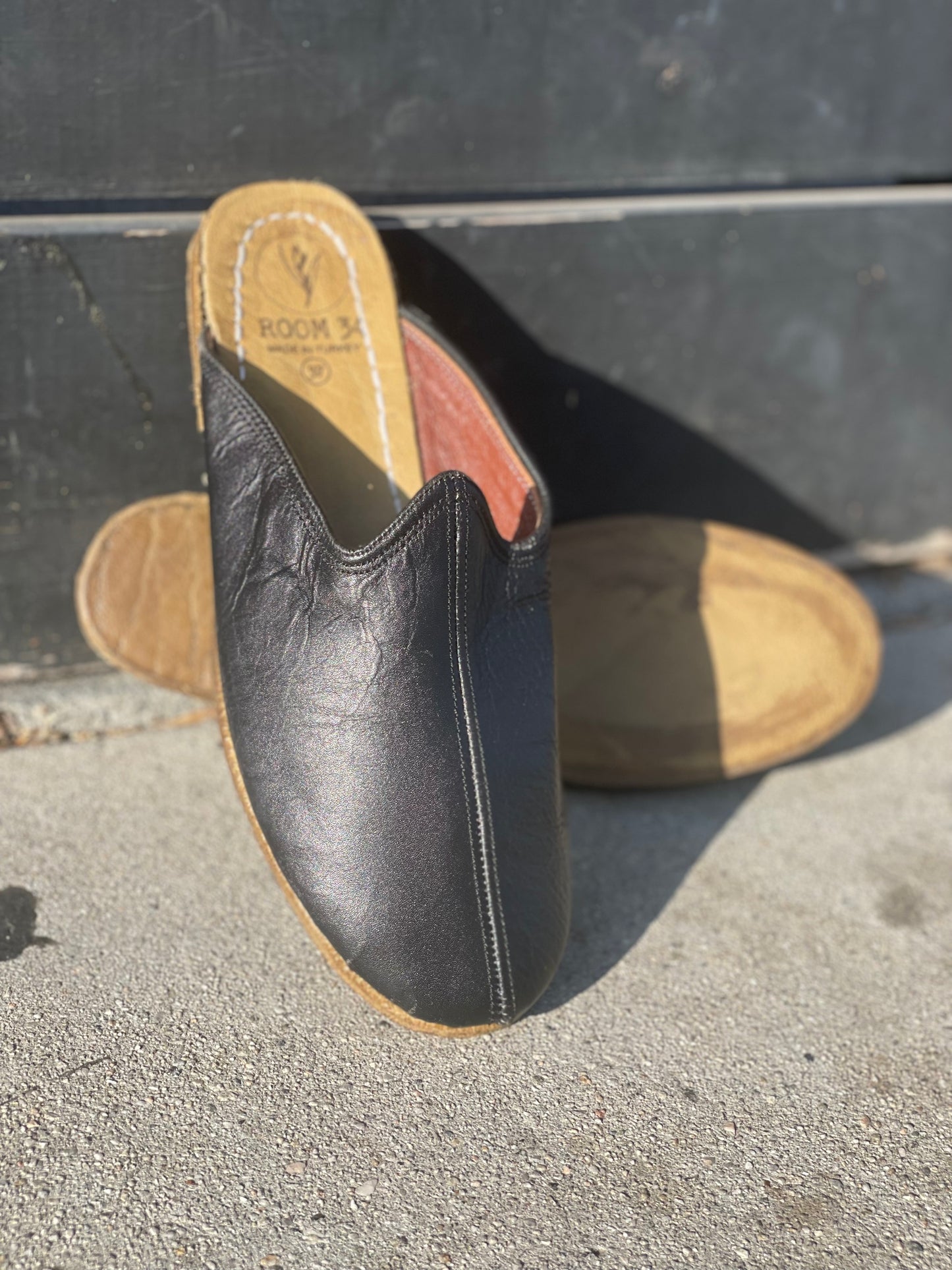 Nomad Leather Mules